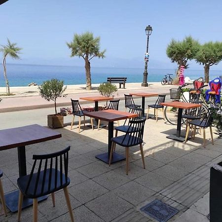 Hotel Kyani Akti Xylokastro Exteriör bild